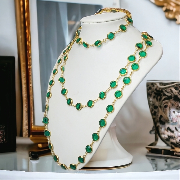 Swarovski Swan VIntage Emerald Crystal Bevel Long Necklace & Bracelet Set - Picture 3 of 4